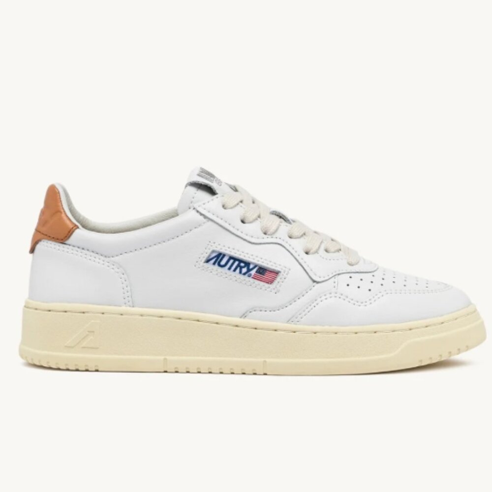 Medalist Low Sneakers - Sandstorm
